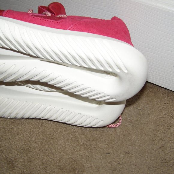 NEW size 8.5 ADIDAS Tubular Ladies Sneakers - Picture 9 of 13